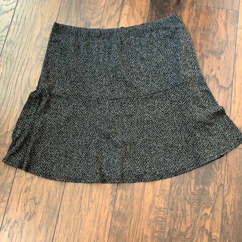 Animal print stretchy skirt